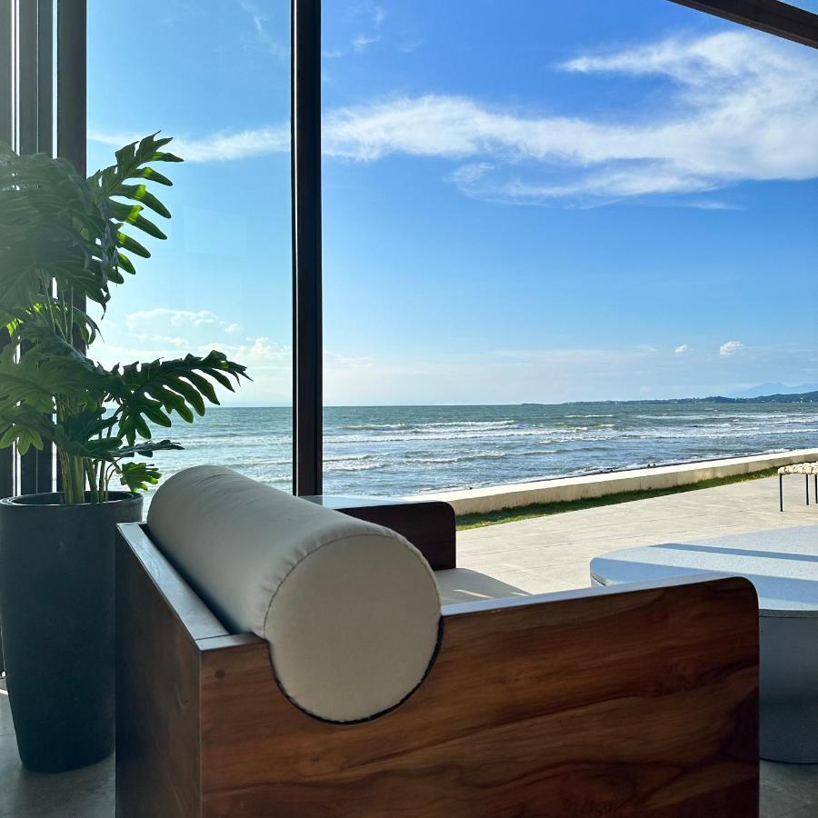 Tana Beach Villas 리안 외부 사진