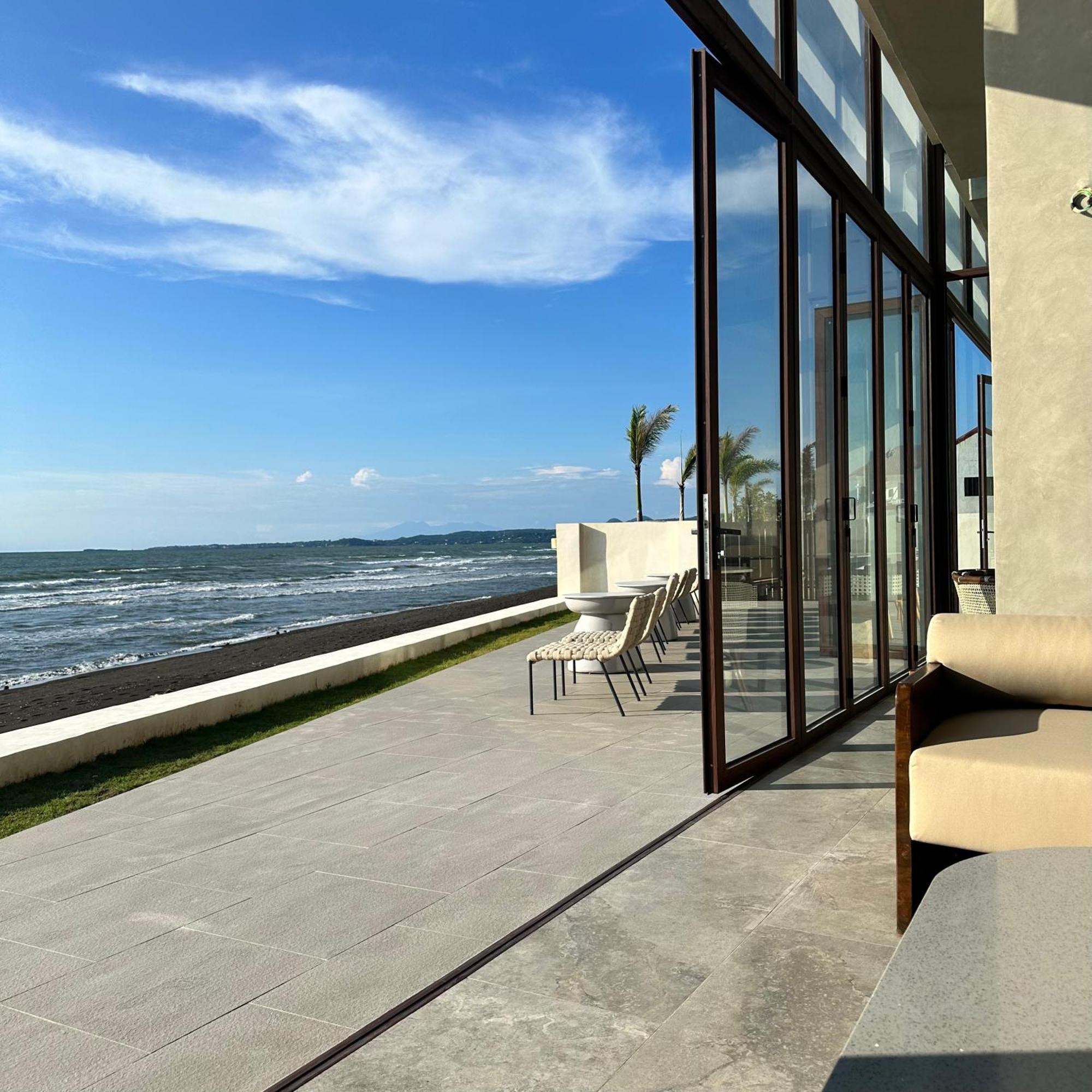 Tana Beach Villas 리안 외부 사진